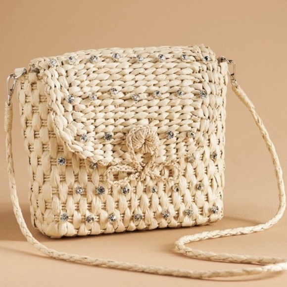 Anthropologie Handbags - Anthropologie Embellished Straw Woven Crossbody Bag in Cream & Silver Studs